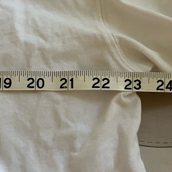 Old navy mock neck oversized t shirt - Picture 4 of 4